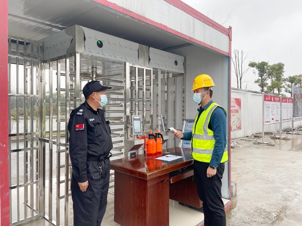 南昌縣人才公共實訓基地縣中專項目正式開工建設(shè)6003.jpg
