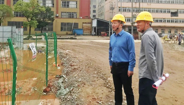 南昌市政建設(shè)集團王海龍前往廣州路東延工程項目檢查指導工作600.jpg