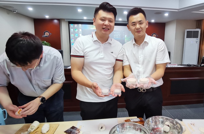 共青團(tuán)南昌市政建設(shè)集團(tuán)有限公司委員會(huì)舉辦了“承傳統(tǒng)文化，享團(tuán)圓美滿”中秋主題活動(dòng)6912.jpg